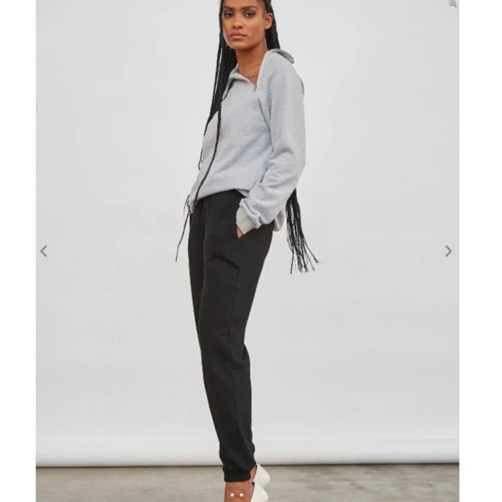 Atoir division jumper size s/8 NWT COLOR GREY